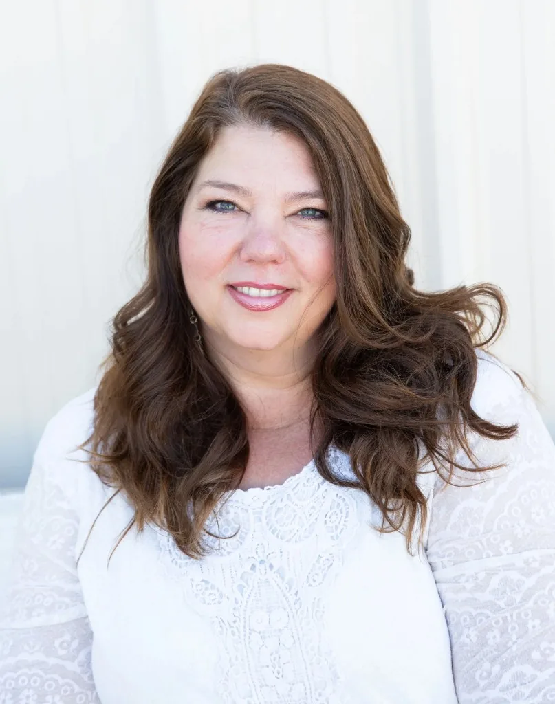 Tonya, founder of White Maple Design & Remodel